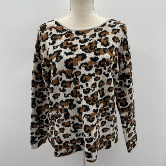 Philosophy Sweaters - NWT LEOPARD PRINT S Soft Comfy woman crew neck sweater soft capsule quiet luxury